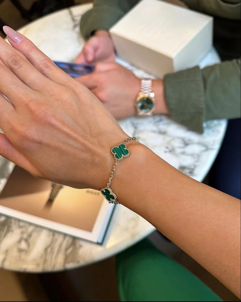 💎PULSERA TRÉBOL VAN CLEEF Y CAJA DE REGALO🌟