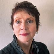 <em>Ligia </em>Martínez