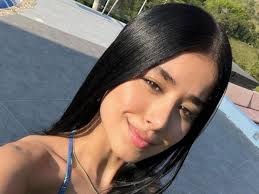 Yenny Cabal