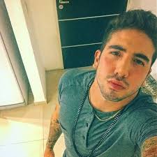 <em>David Torres</em>