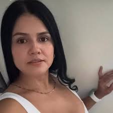 Leonor  Castaño